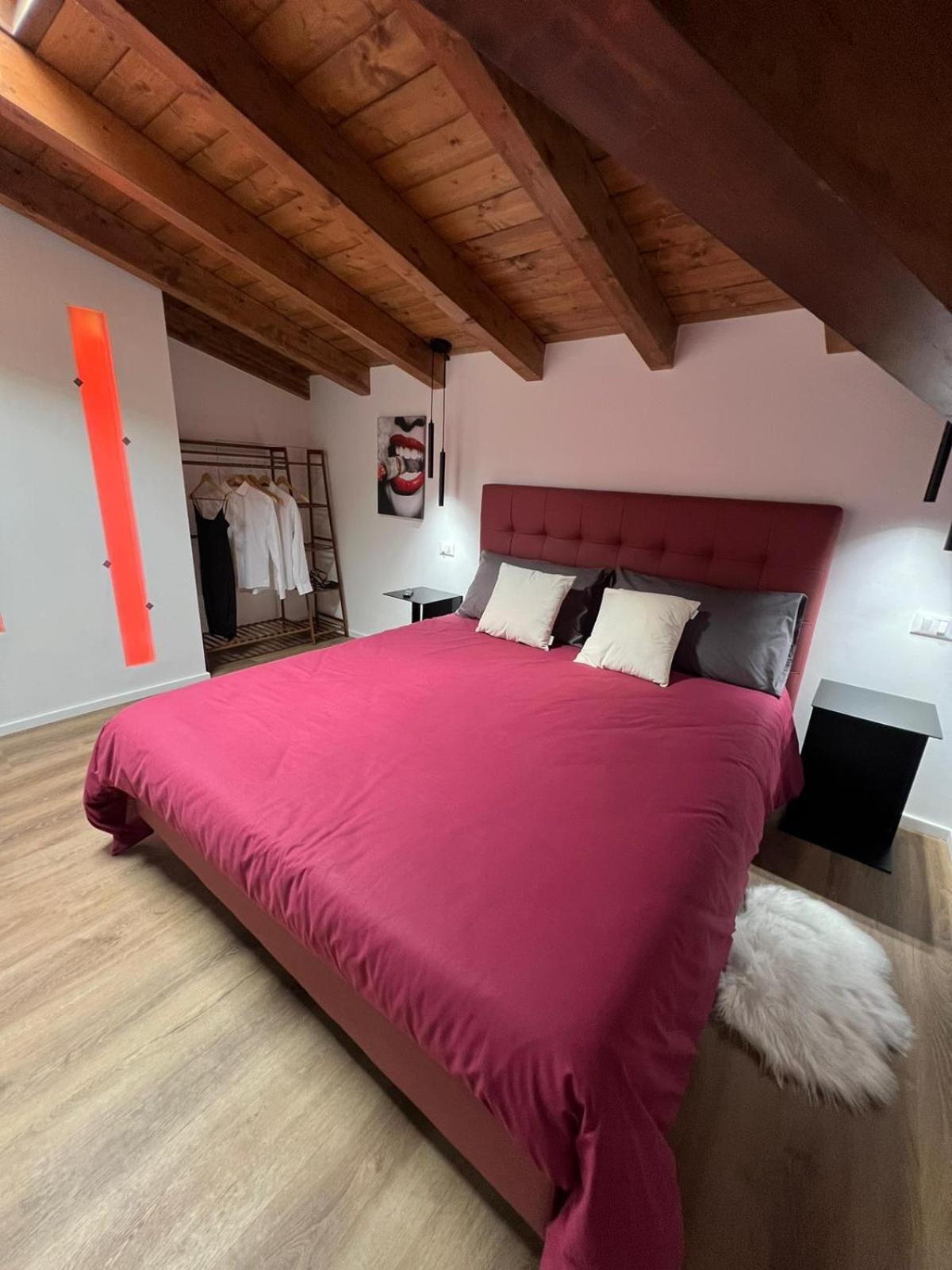 Abitare Il Tempo-Elegante E Moderno-Ad 1 Bus Da Roma Apartment Велетри Екстериор снимка