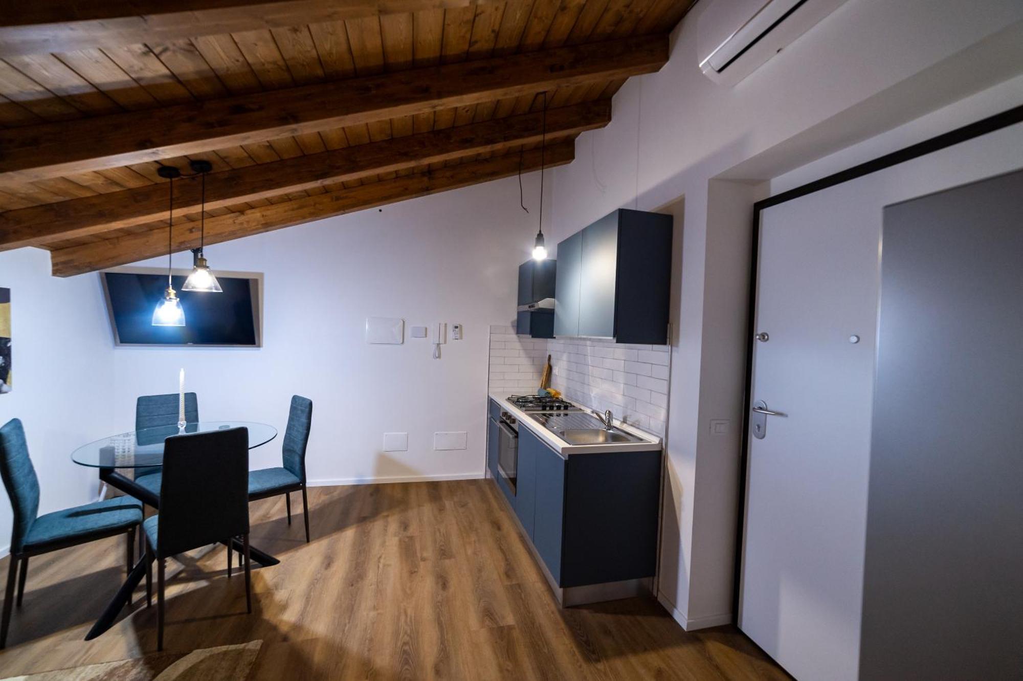 Abitare Il Tempo-Elegante E Moderno-Ad 1 Bus Da Roma Apartment Велетри Екстериор снимка